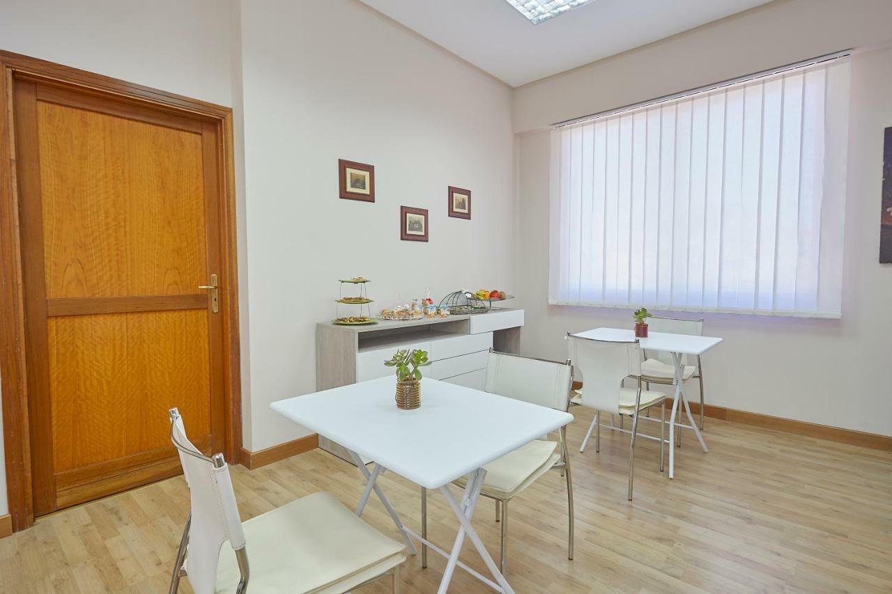 Sturzo 44 Bed & Breakfast Palermo Ngoại thất bức ảnh